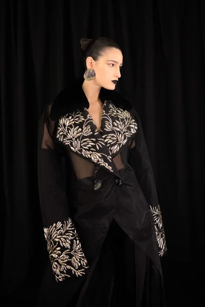 Look 6